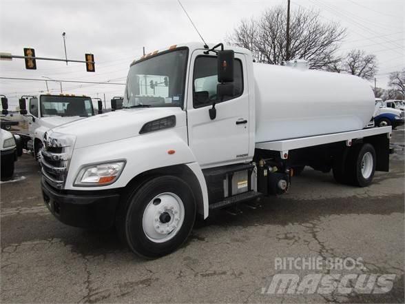 Hino 338 Camion vidanje