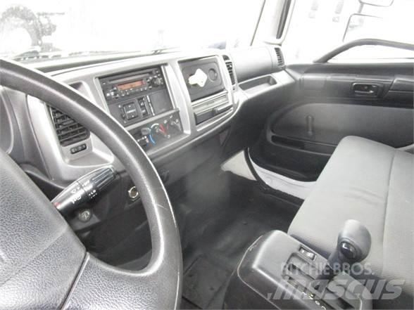 Hino 338 Camion vidanje