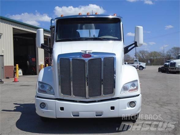 Peterbilt 579 Autotractoare