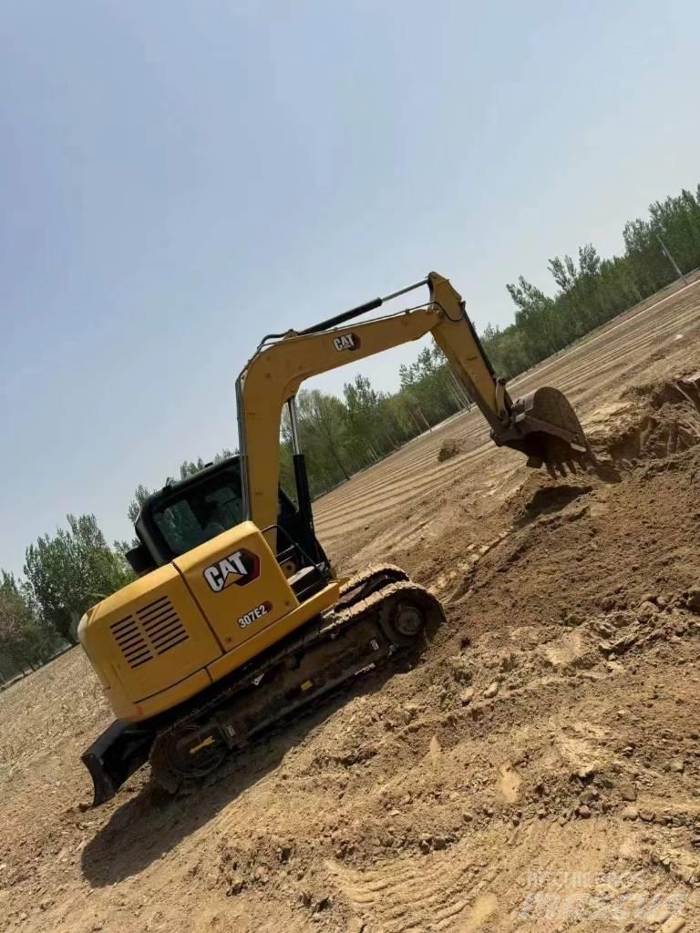 CAT 307 E2 Excavatoare pe șenile
