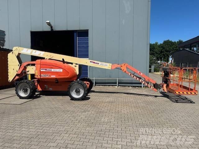 JLG 600 AJ Nacele cu brat articulat