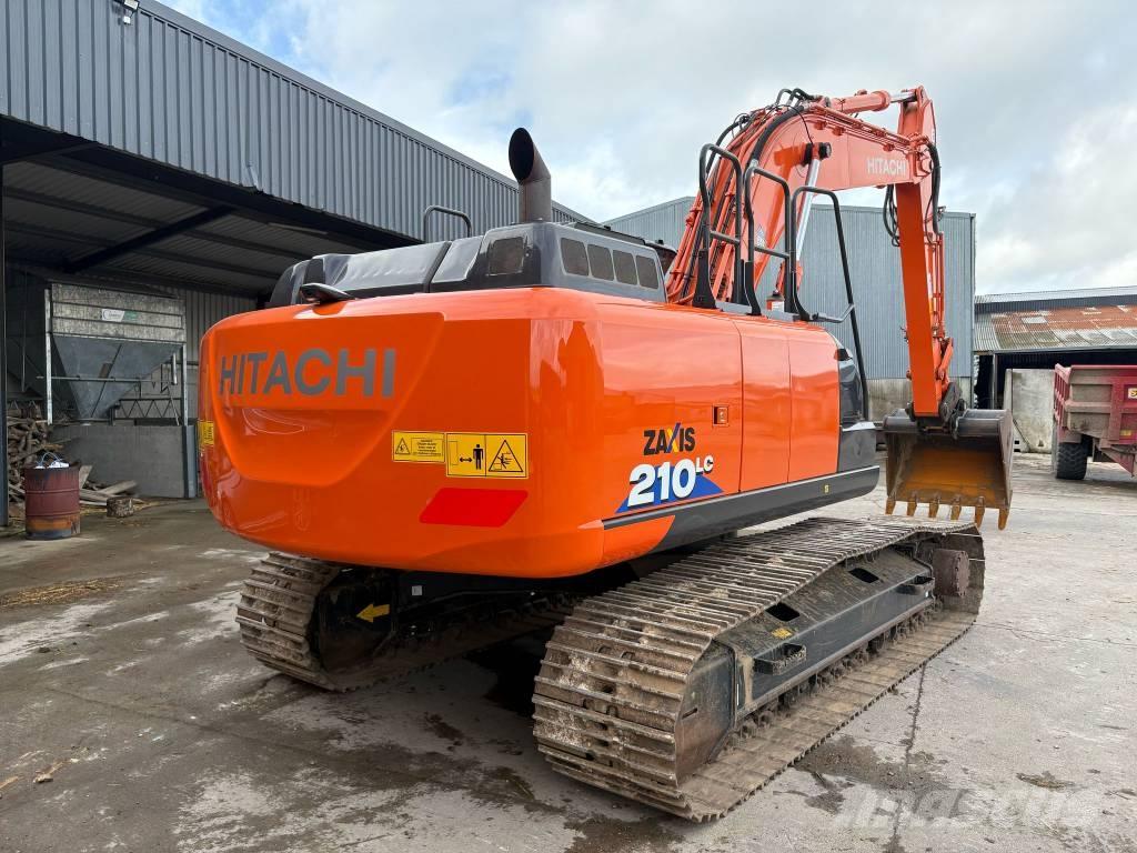Hitachi 210LC Excavatoare pe șenile

