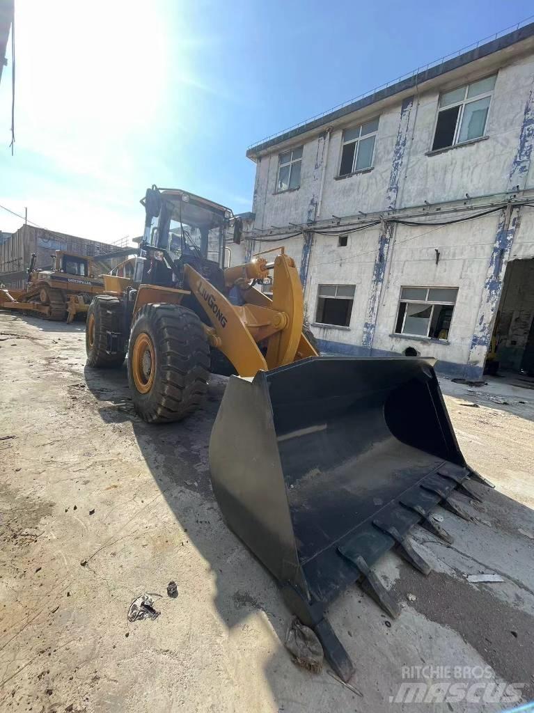 LiuGong 856H Incarcator pe pneuri