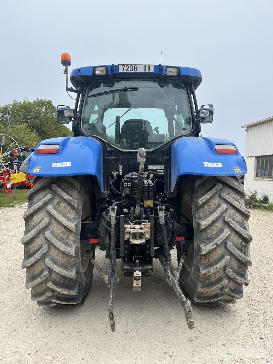 New Holland T6080 Tractoare