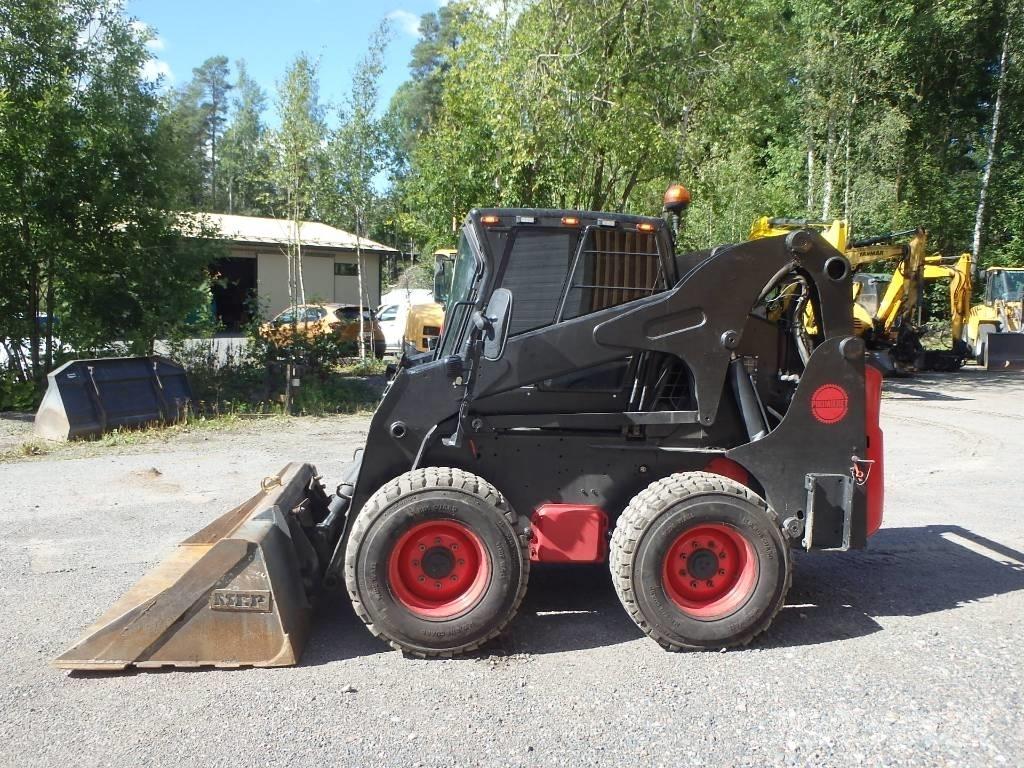 Bobcat S 300 Mini incarcator