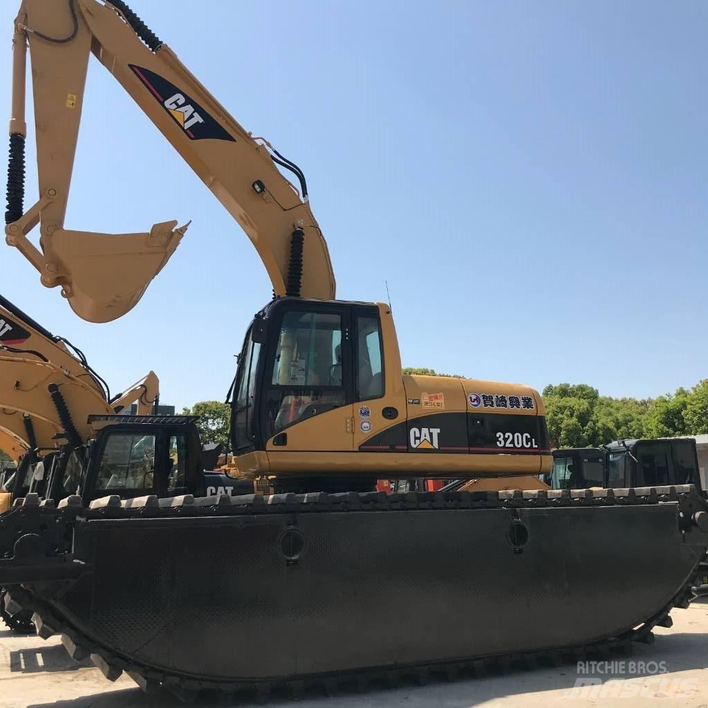 CAT 320 C L Excavator amfibiu