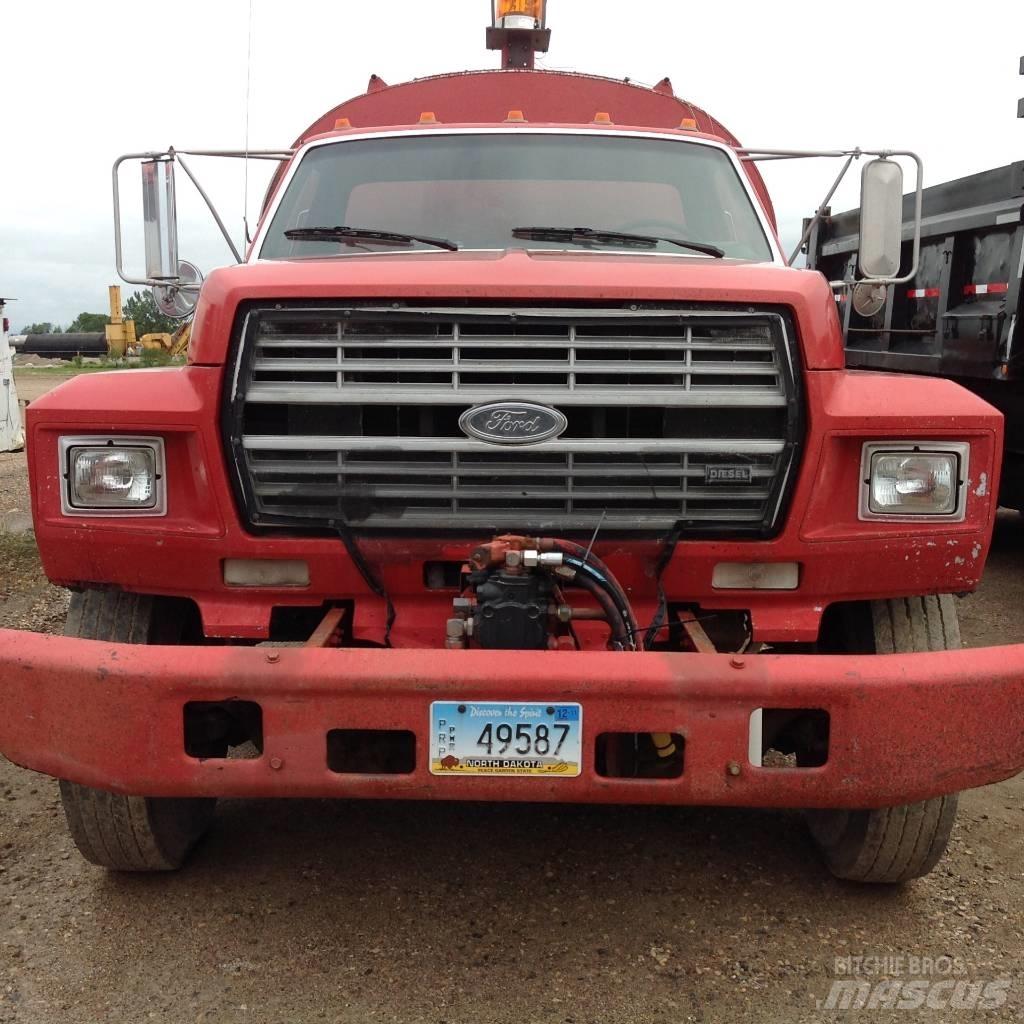 Ford F 700 Betoniera
