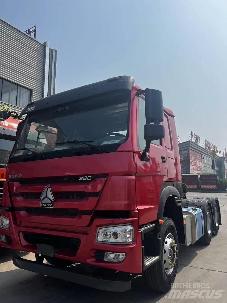 Howo 380 Autotractoare