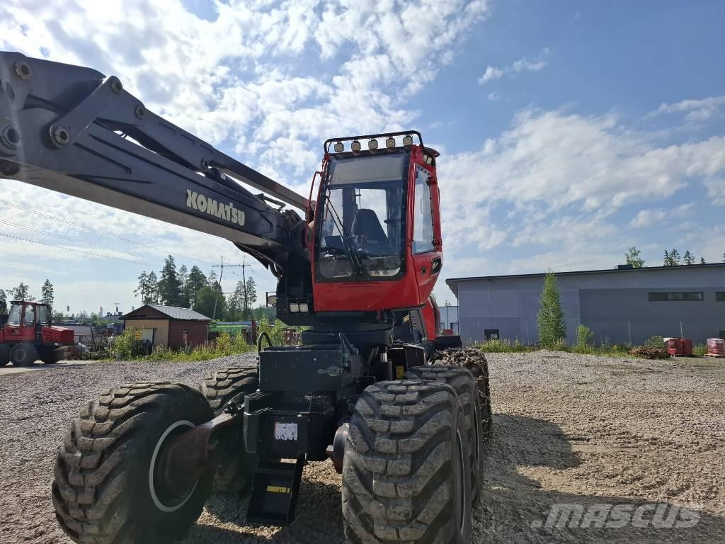 Komatsu 931 XC Combine forestiere