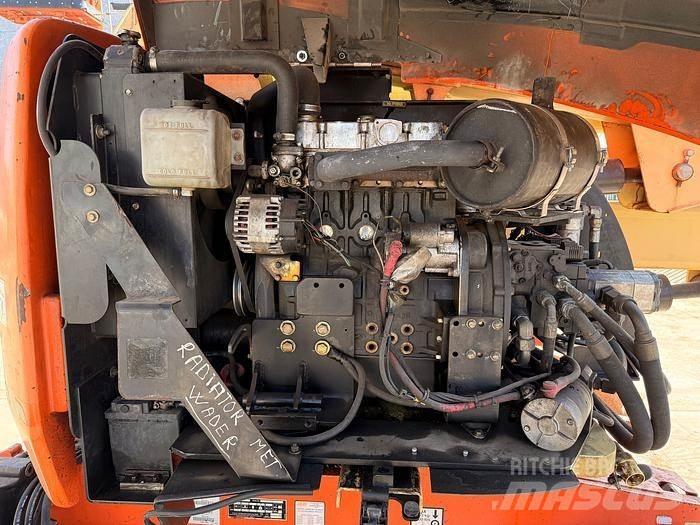 JLG 450AJ Nacele cu brat articulat