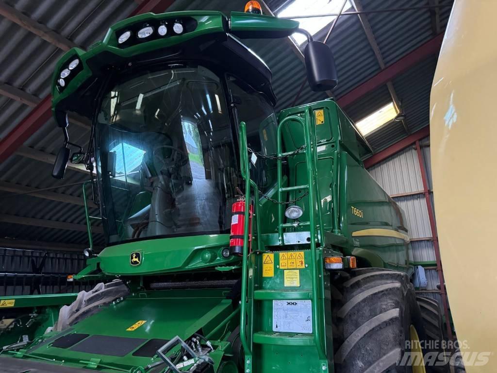 John Deere T 660i Combine de secerat