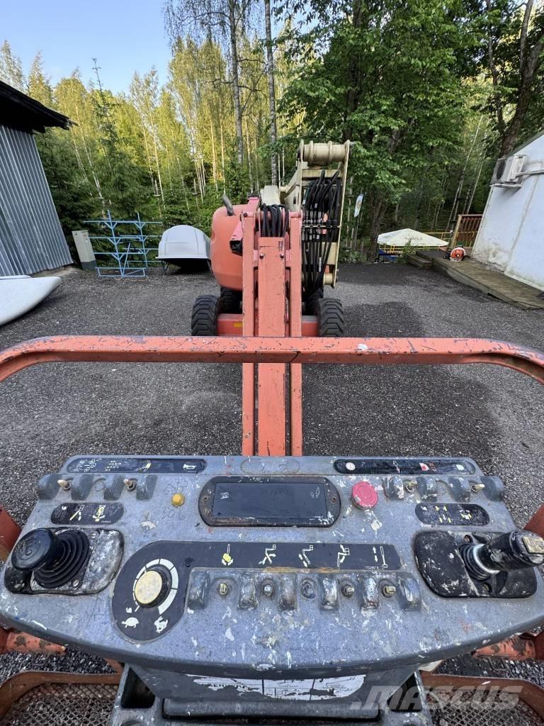 JLG 450 AJ Nacele cu brat articulat