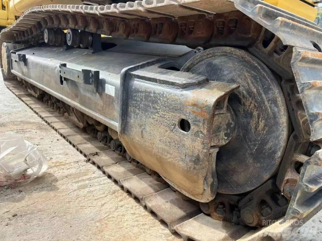 Komatsu PC430-8 Excavatoare pe șenile
