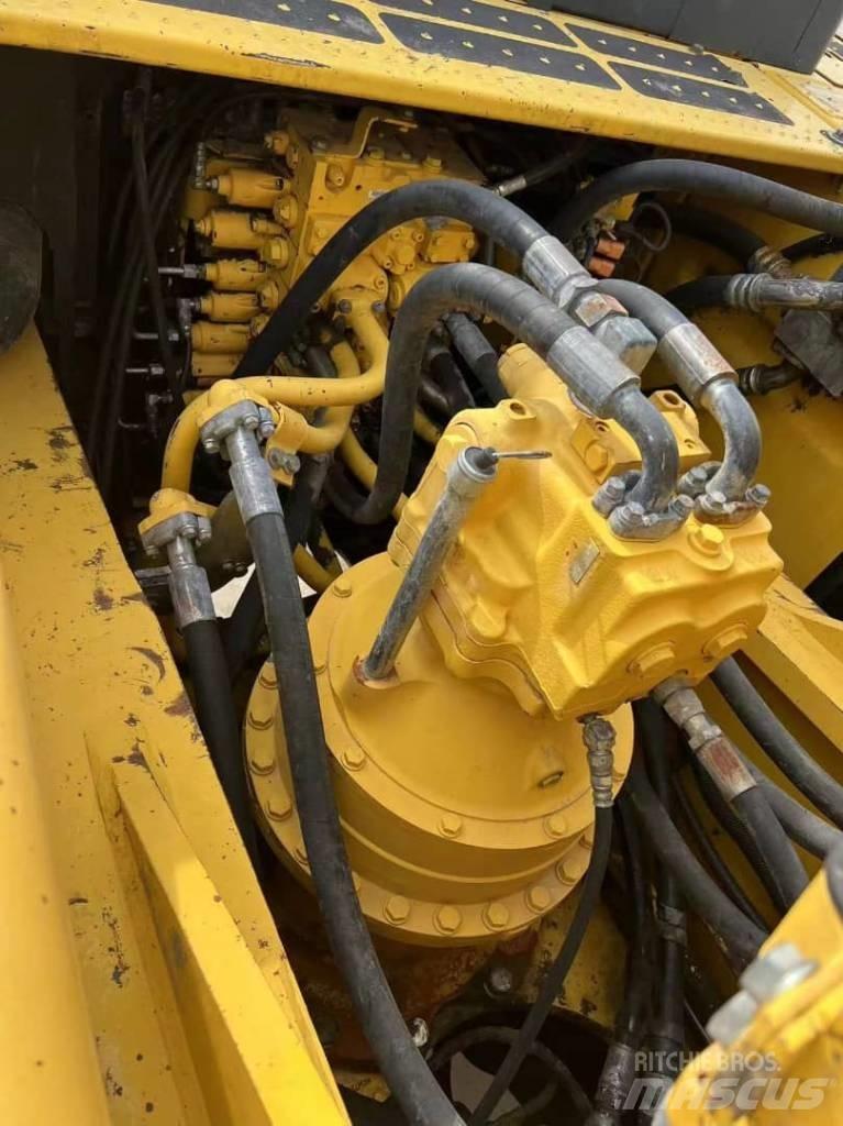 Komatsu PC430-8 Excavatoare pe șenile
