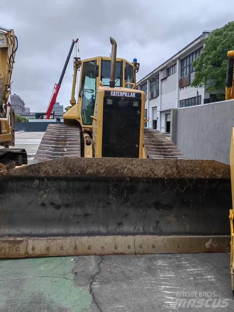 CAT D5N Buldozere pe senile