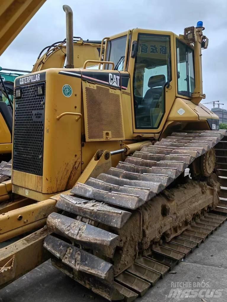 CAT D5N Buldozere pe senile