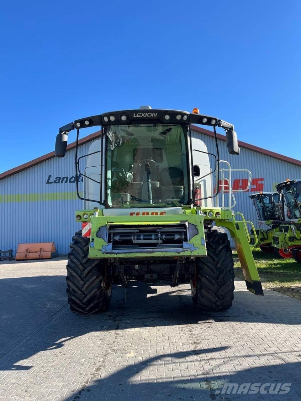 CLAAS Lexion 750 Combine de secerat