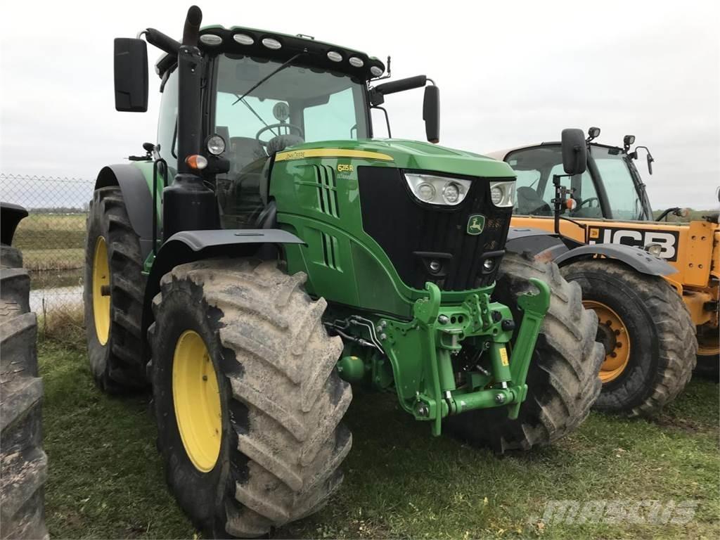 John Deere 6215R Tractoare
