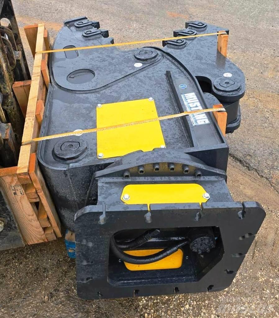 Mustang RH16 Masini de tocat lemn