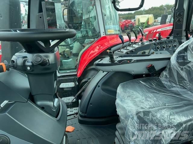 Valtra T215A Tractoare