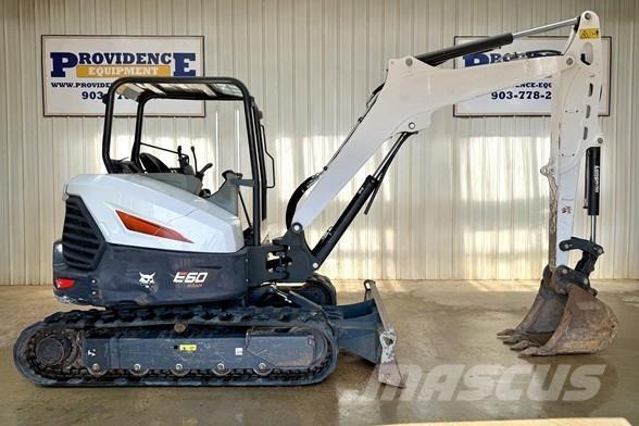 Bobcat E60 Excavatoare pe șenile
