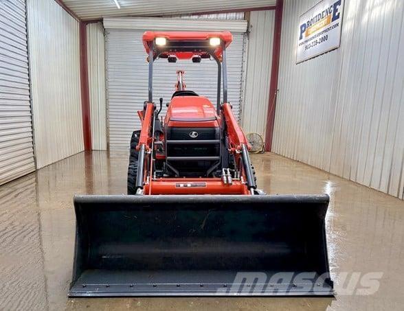 Kubota L47 Buldoexcavatoare