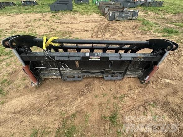 Kubota PFL4648 Furci