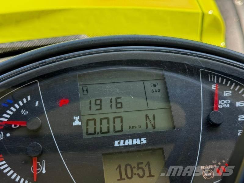 CLAAS AXION 870 Tractoare