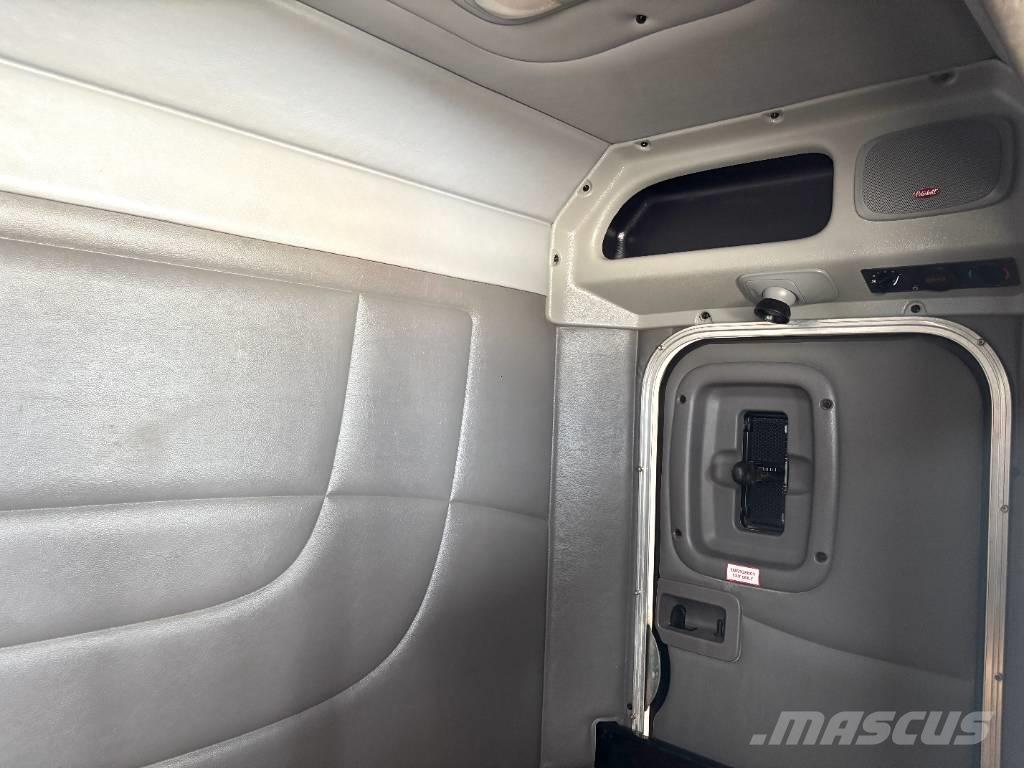 Peterbilt 389 Autotractoare