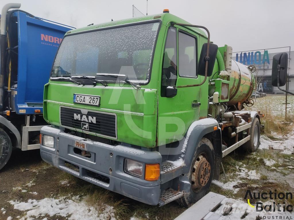 MAN 15.163 Camion vidanje