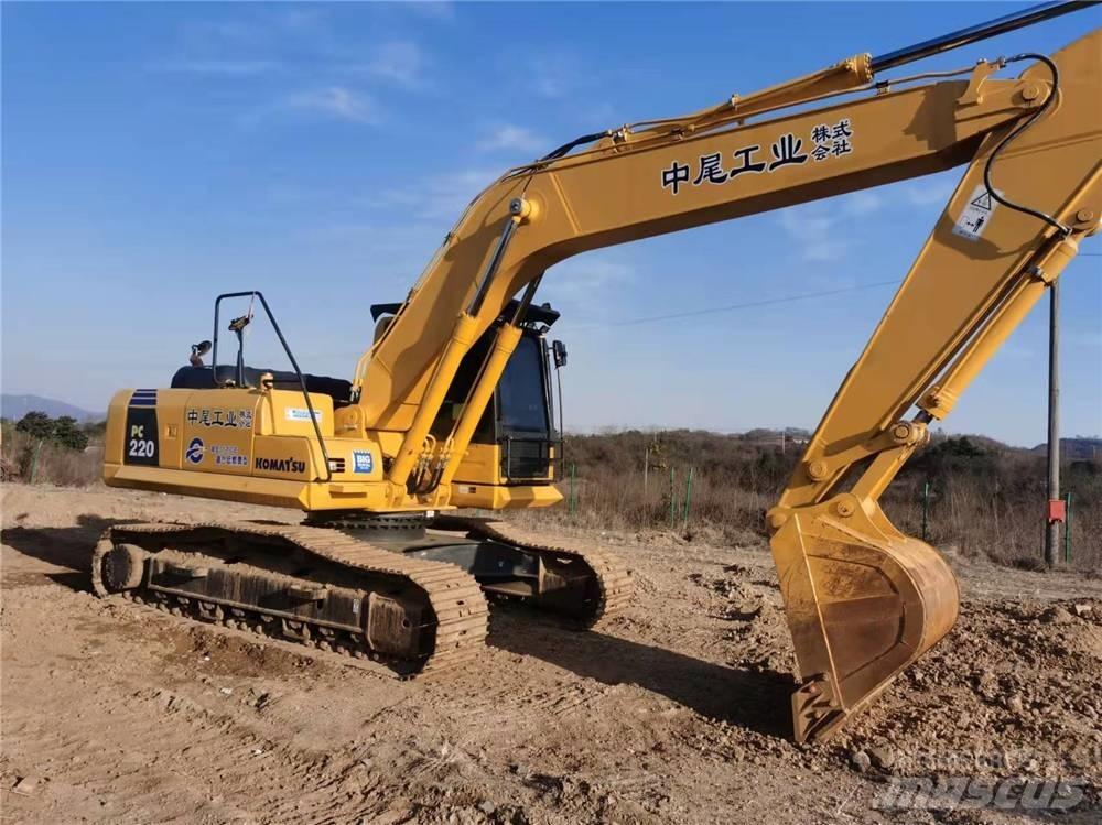 Komatsu PC 220-8 Excavatoare pe șenile

