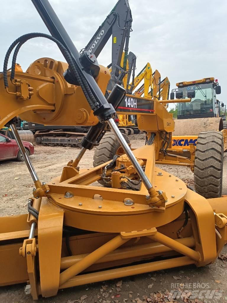 CAT 140 H Gredere