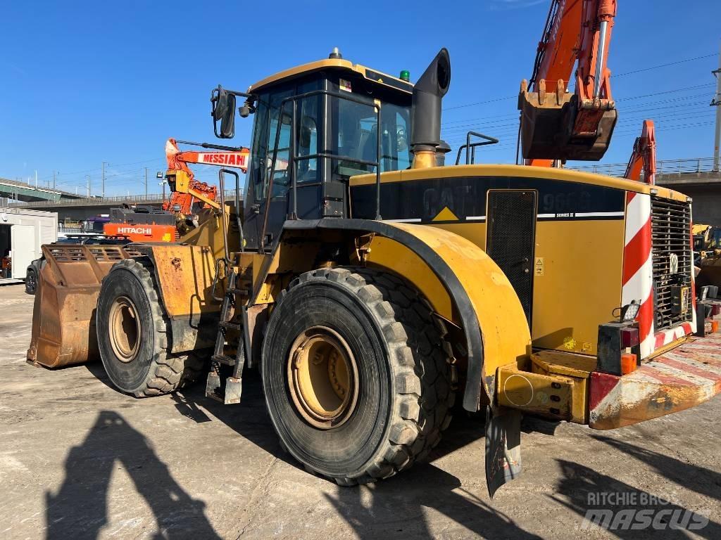 CAT 966 G II Incarcator pe pneuri