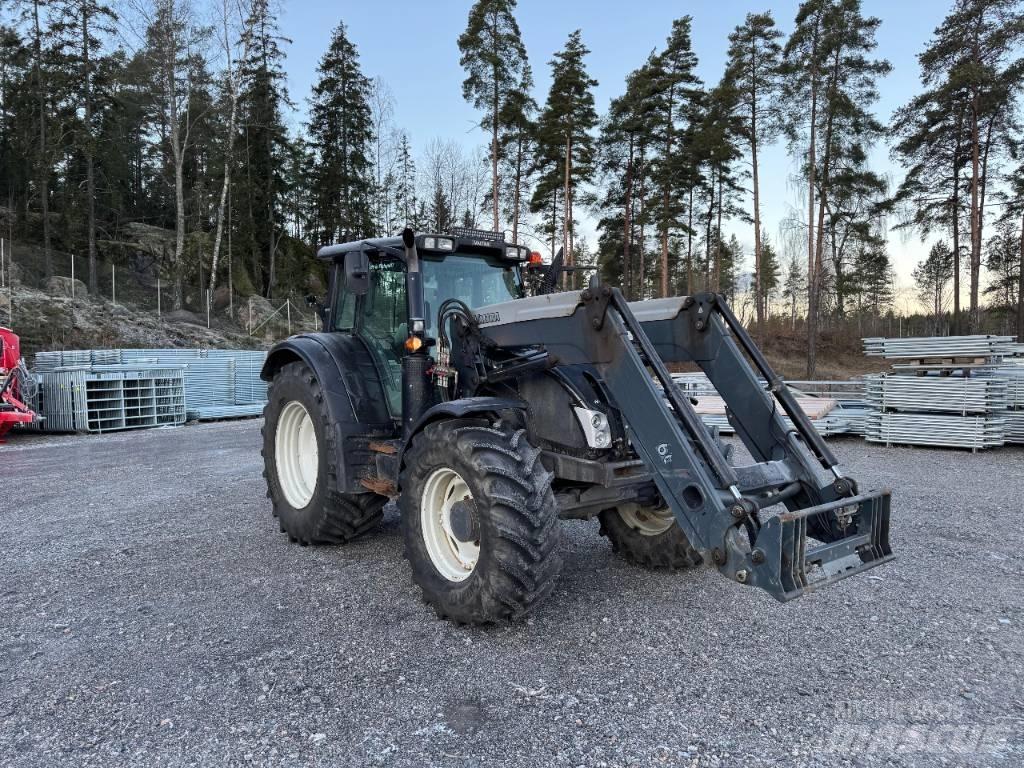Valtra N163 Direct Tractoare