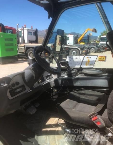 JCB 520-40 Manipulatoare agricole