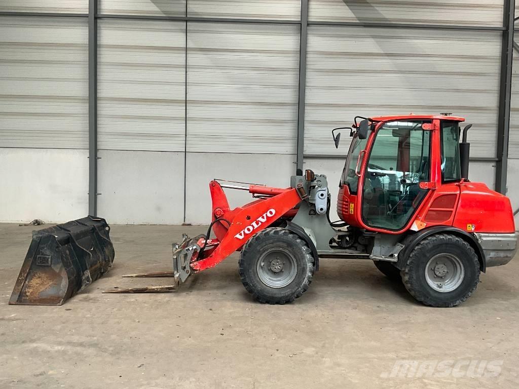 Volvo L 25 F Incarcator pe pneuri