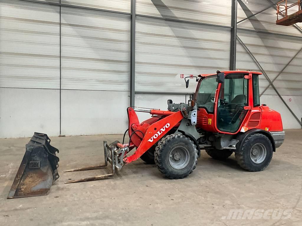 Volvo L 25 F Incarcator pe pneuri