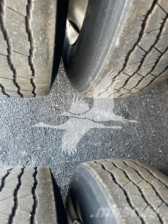 Utility 3000R Semi-remorci cu temperatura controlata