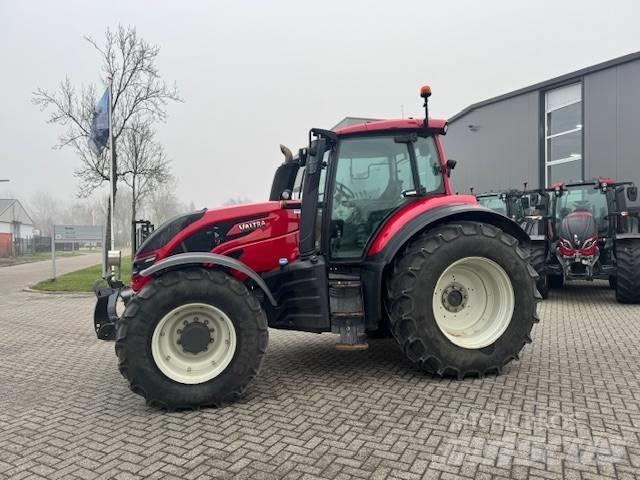 Valtra T144 Hitech Tractoare