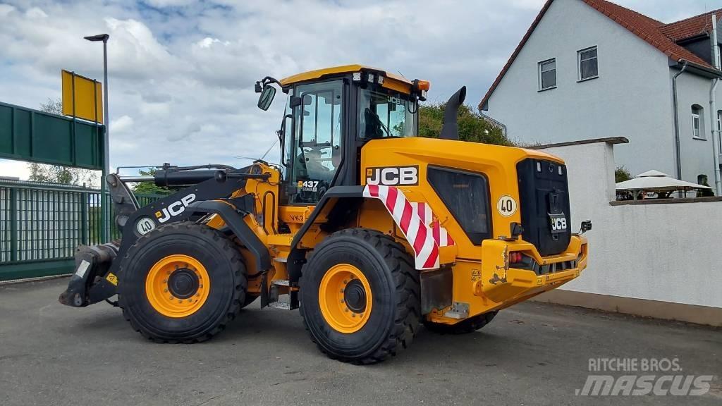 JCB 437 ZX Incarcator pe pneuri