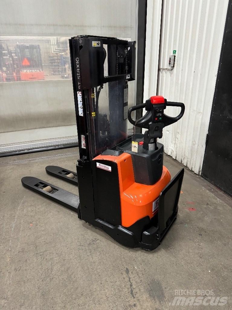 Toyota SWE120L Transpaleta manuala