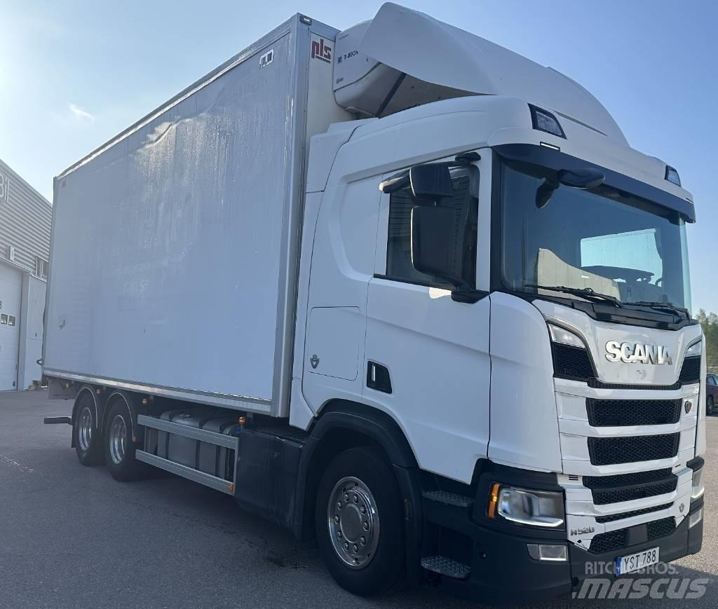 Scania R520B6X2NB Autocamioane