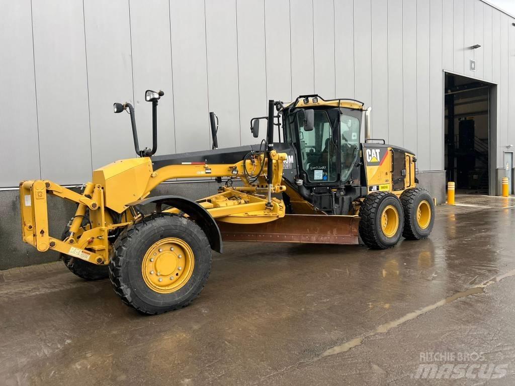 CAT 140 M AWD Gredere