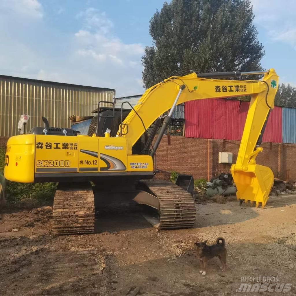 Kobelco SK200D Excavatoare pe șenile
