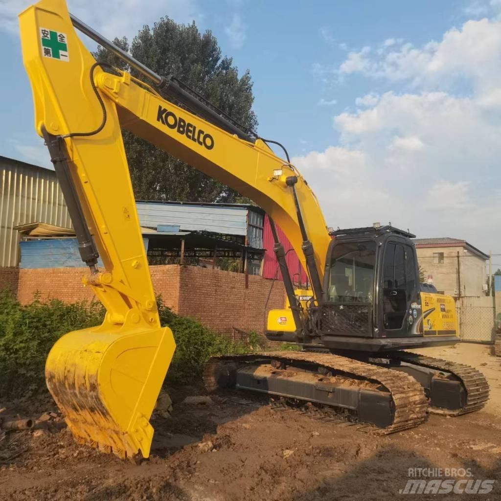 Kobelco SK200D Excavatoare pe șenile
