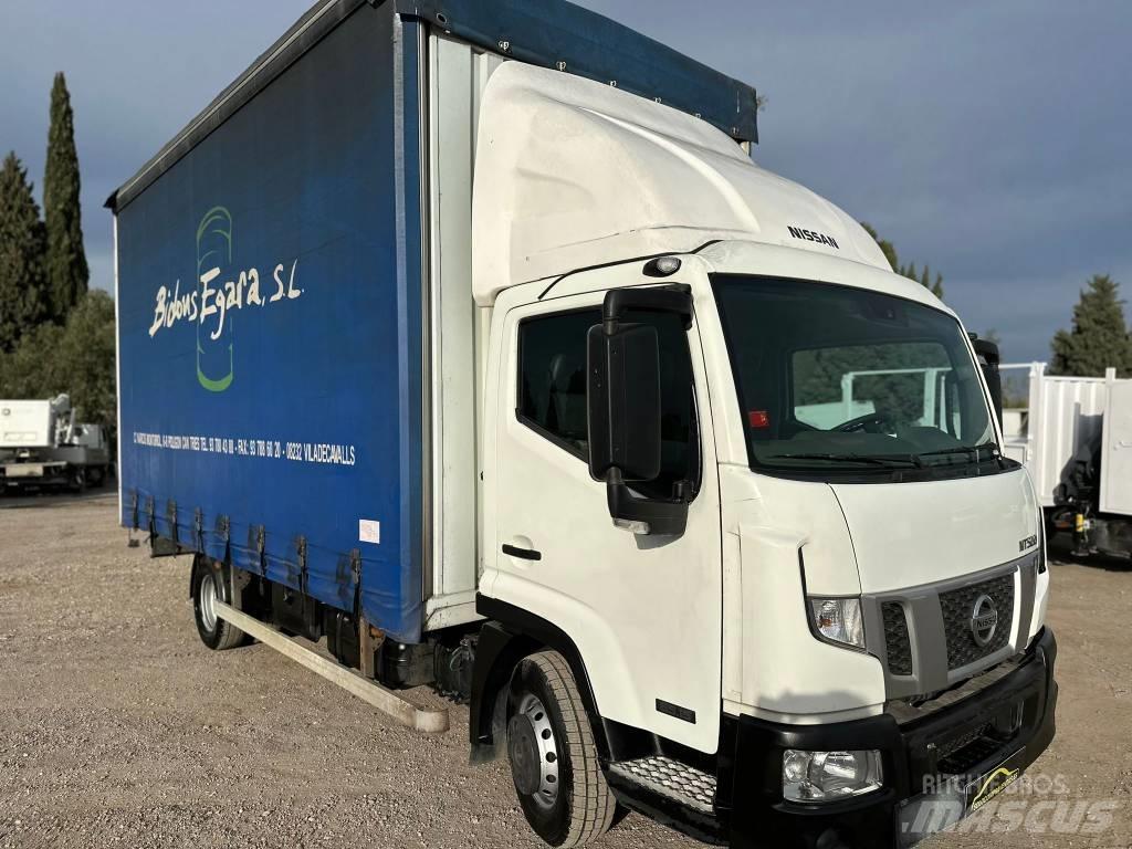Nissan NT500 Pick up/Platou