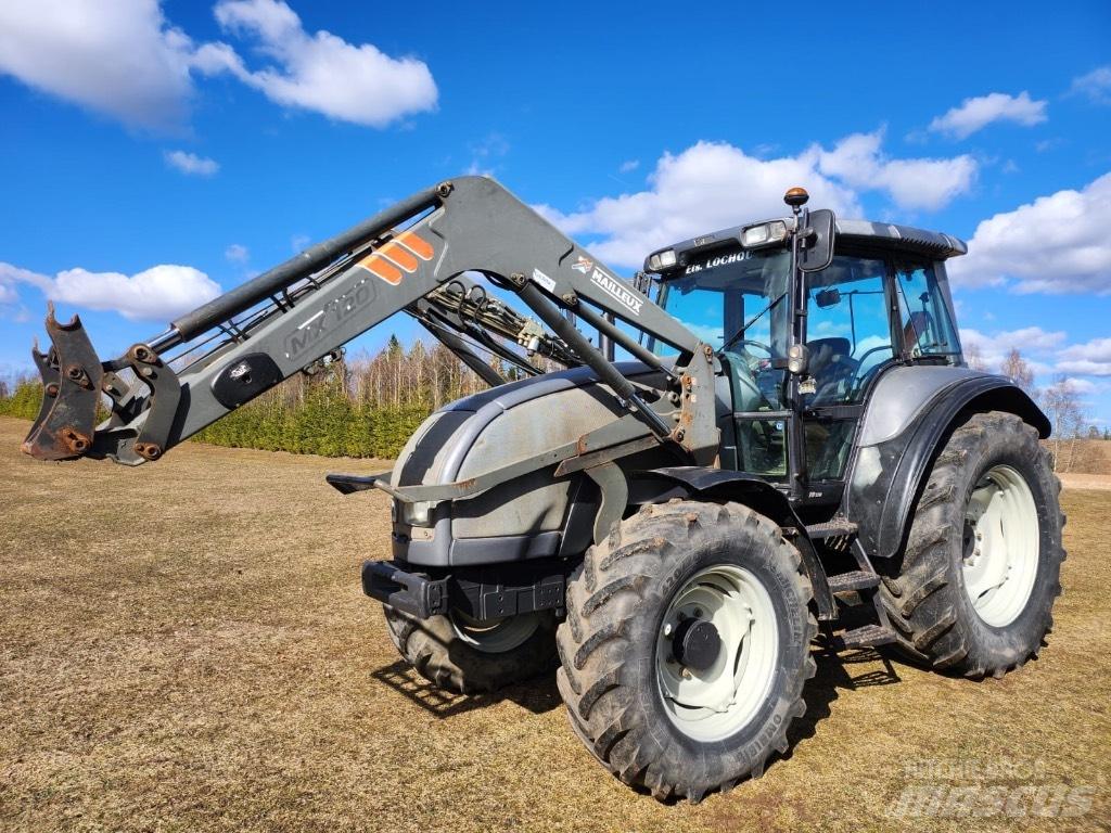 Valtra M 120 Tractoare