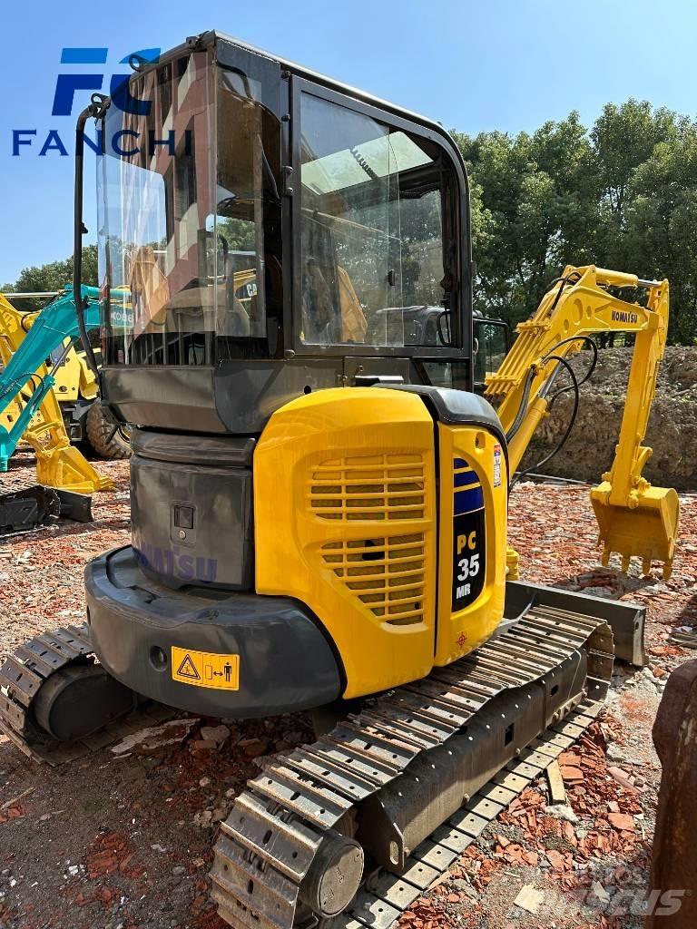 Komatsu PC 35 MR Mini excavatoare < 7t