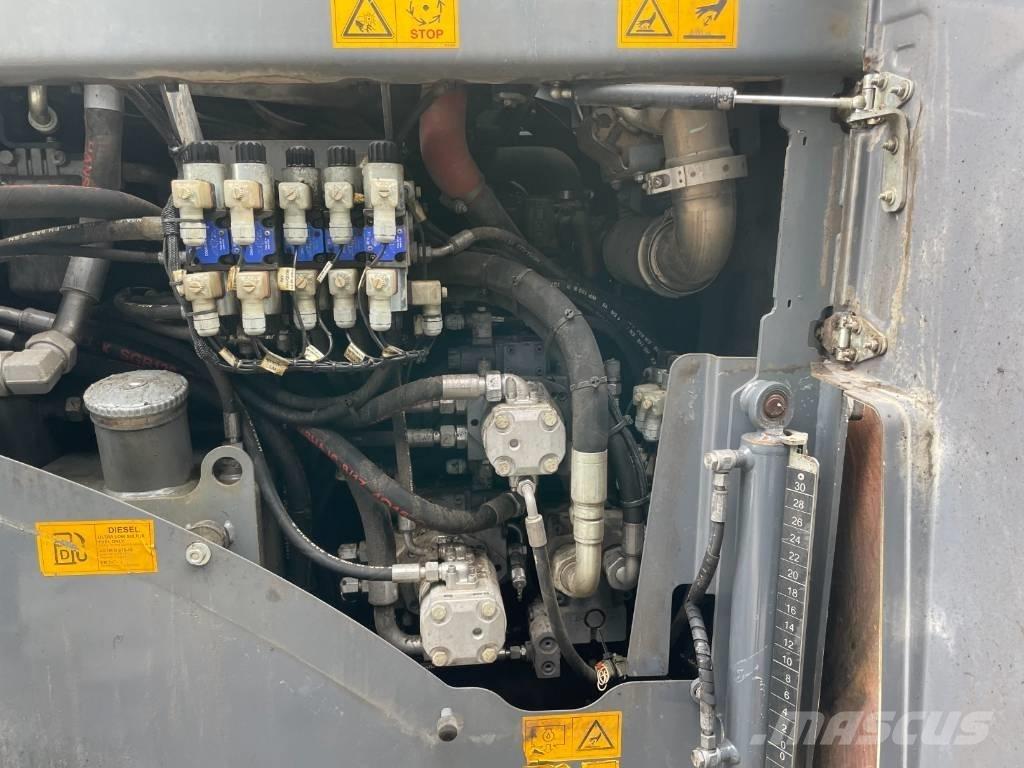 Vögele SUPER 800-3I Pavatoare asfalt