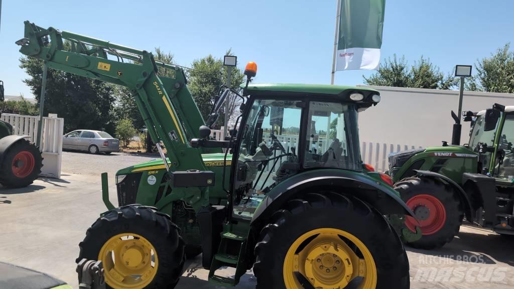 John Deere 5115R Tractoare